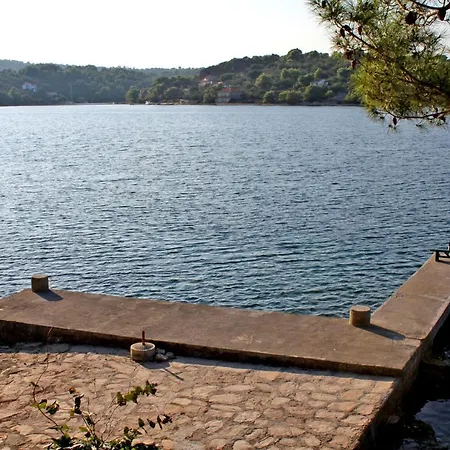 By The Sea Necujam, Solta - 16729 * Grohote