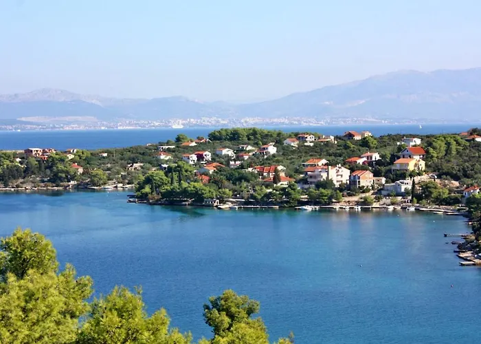 By The Sea Necujam, Solta - 16729 * Grohote